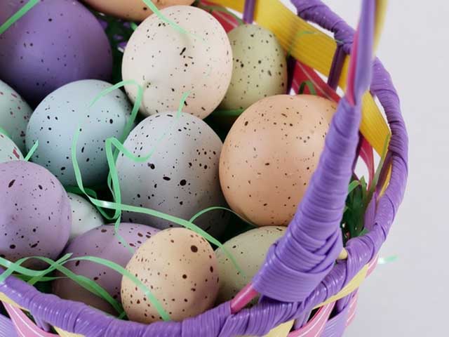 Как красить яйца на Пасху 2017 своими руками - 20 лучших способов с фото и видео
