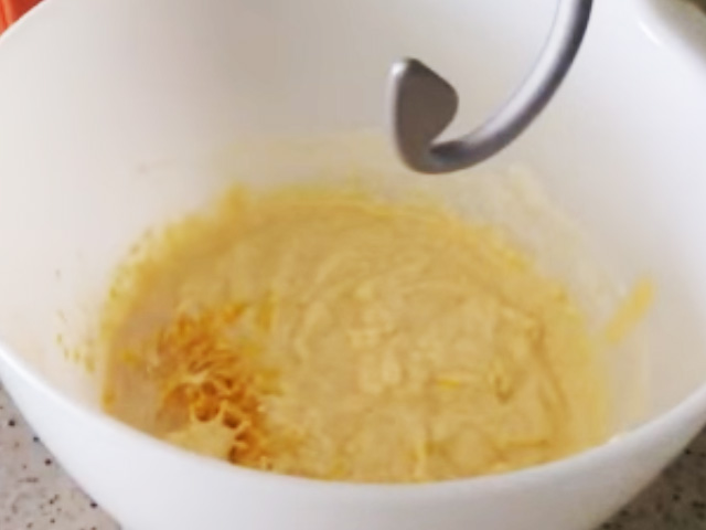 Пасхальный кулич в мультиварке — 3 вкусных пошаговых рецепта с изюмом