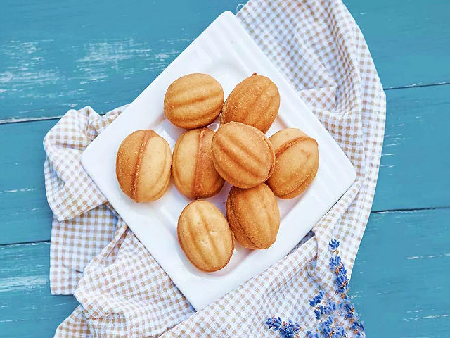 Печенье Орешки со сгущенкой в формочках — рецепты, как в детстве